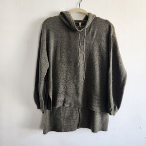 XCVI forest green long sleeve soft plush hoodie hilo hem oversized S button back
